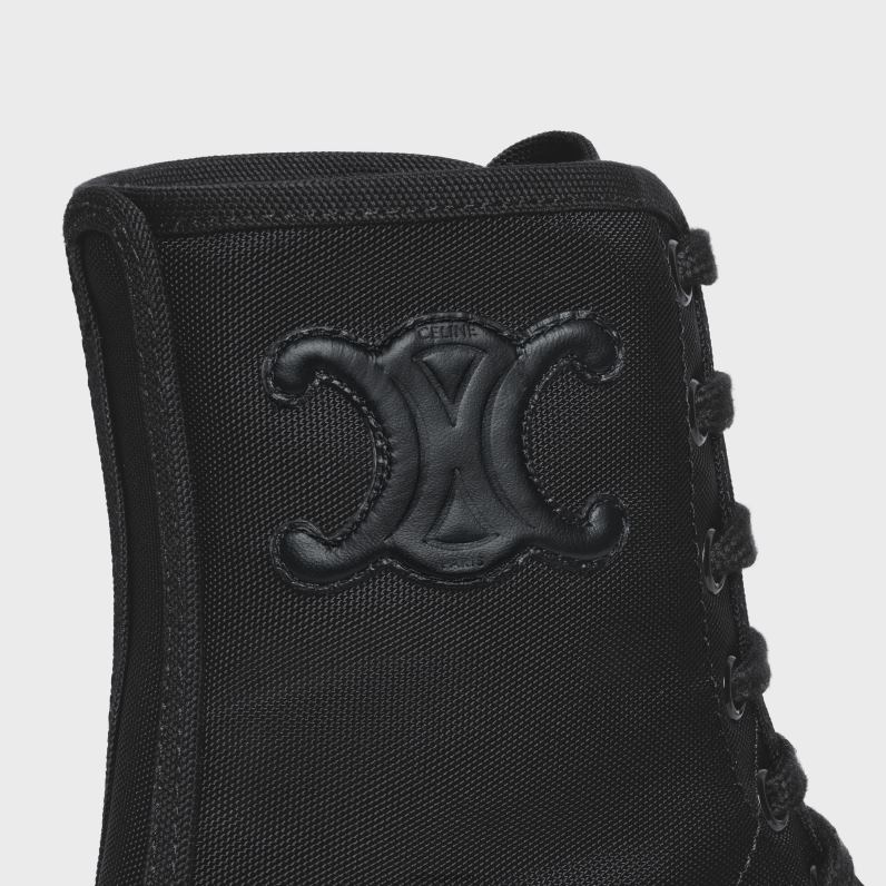 ογκώδης δεμένη μπότα από νάιλον & γυαλιστερό ταύρο γυναίκες CELINE 640PT950 είδη υπόδησης μαύρος